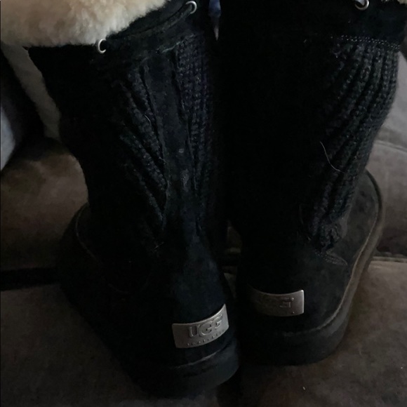 UGG size 7 black boots.  Like new. - Picture 2 of 5